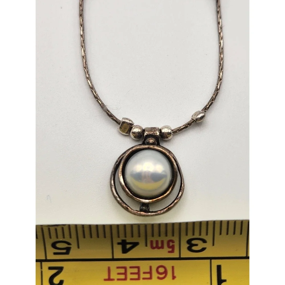 Hagar Satat Israel Sterling Silver 925 Pearl Station Necklace Pendant 17 Inch‎